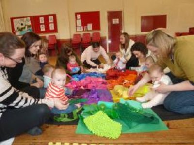 Εκδήλωση για μπόμπιρες (1-2 ετών) - Τα μαντηλάκια